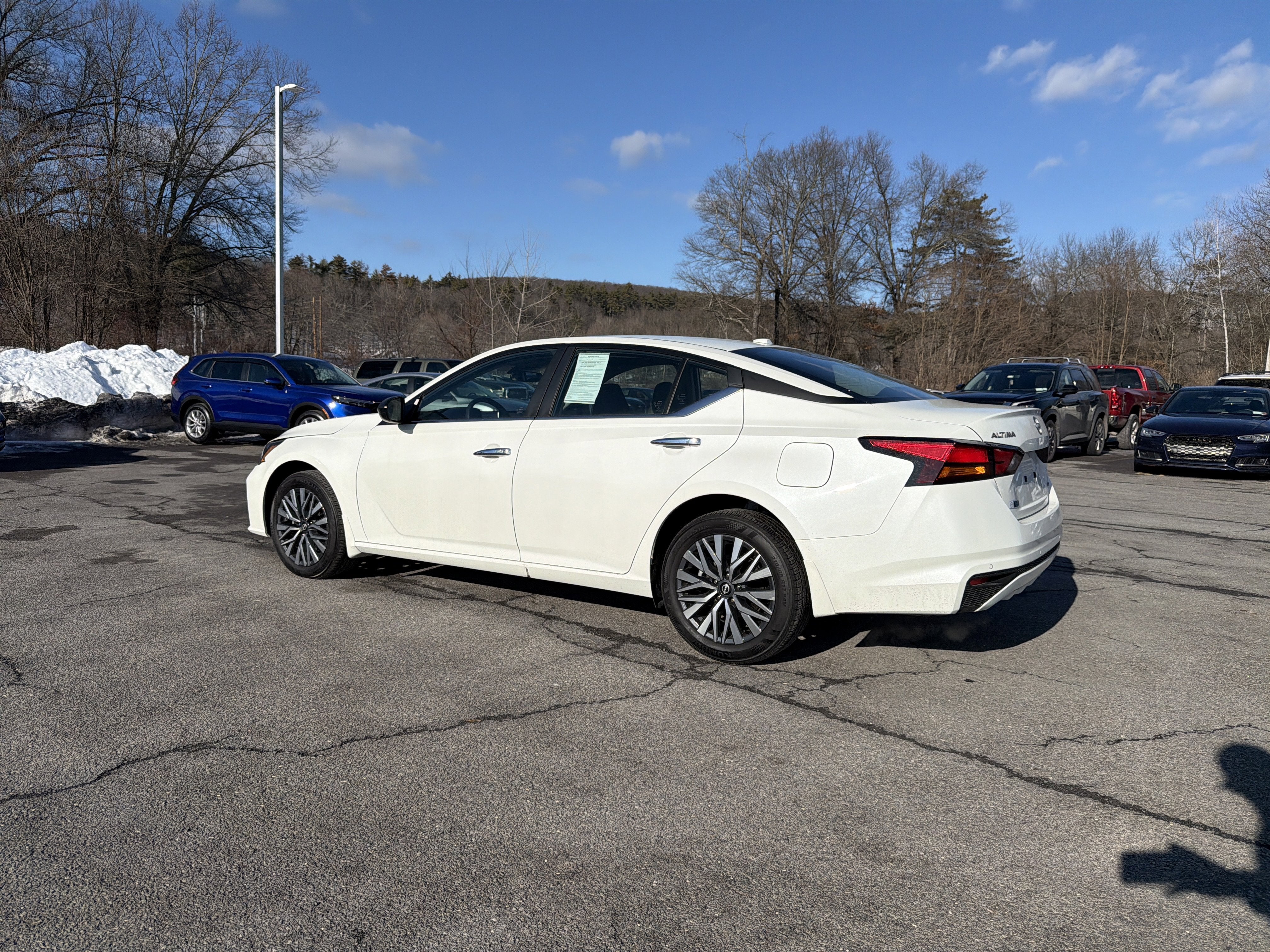 2024 Nissan Altima 2.5 SV