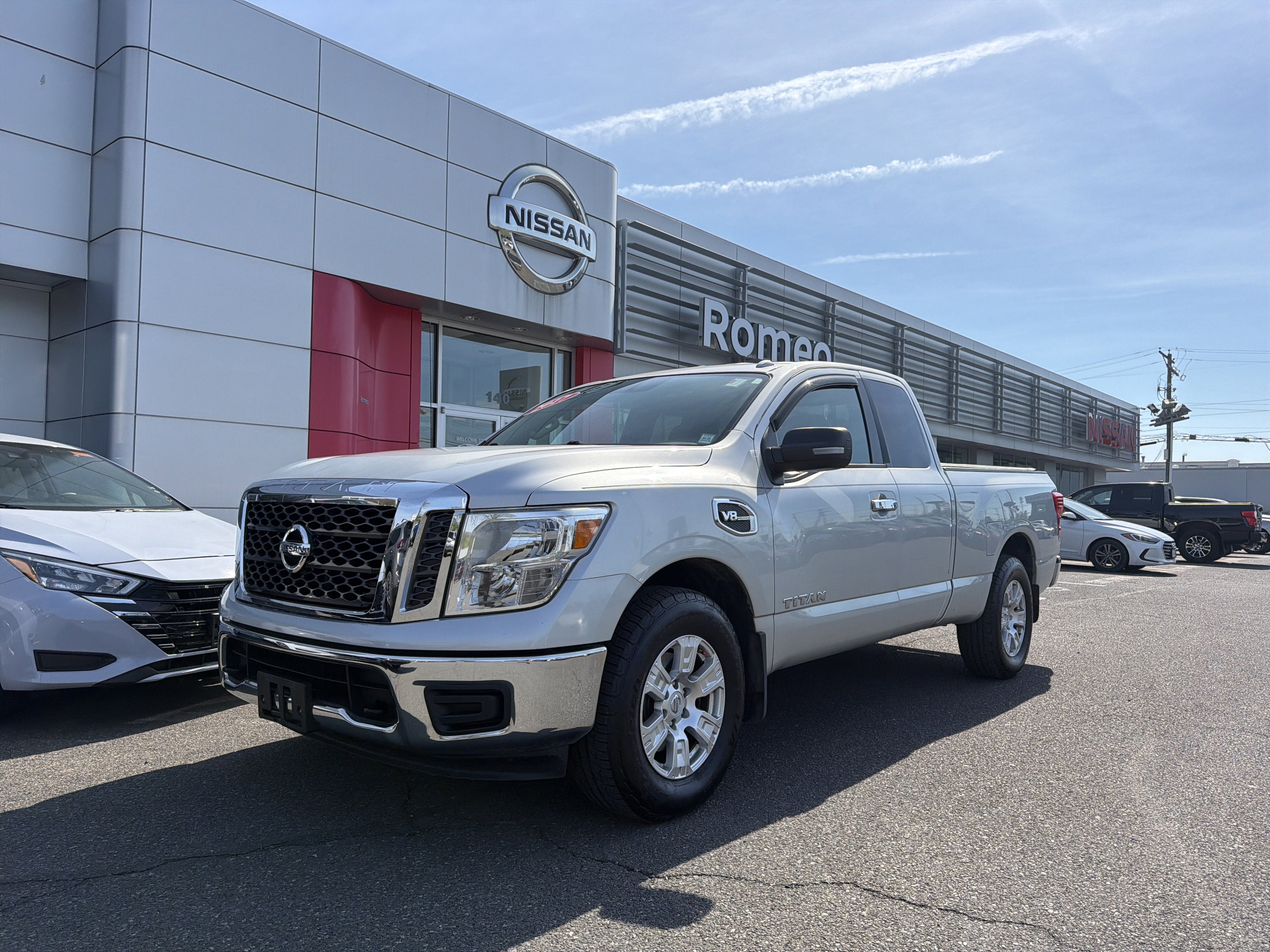 2017 Nissan Titan SV