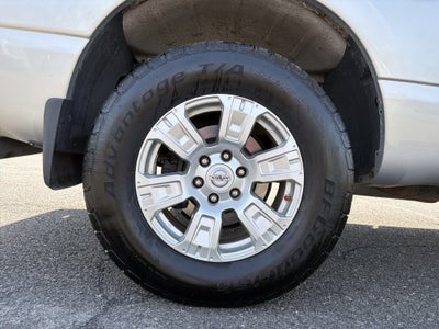 2017 Nissan Titan SV