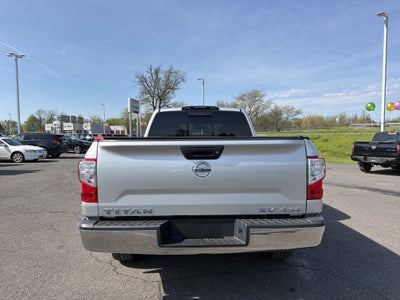 2017 Nissan Titan SV