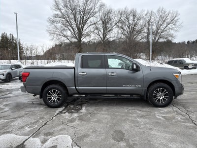 2020 Nissan Titan SV