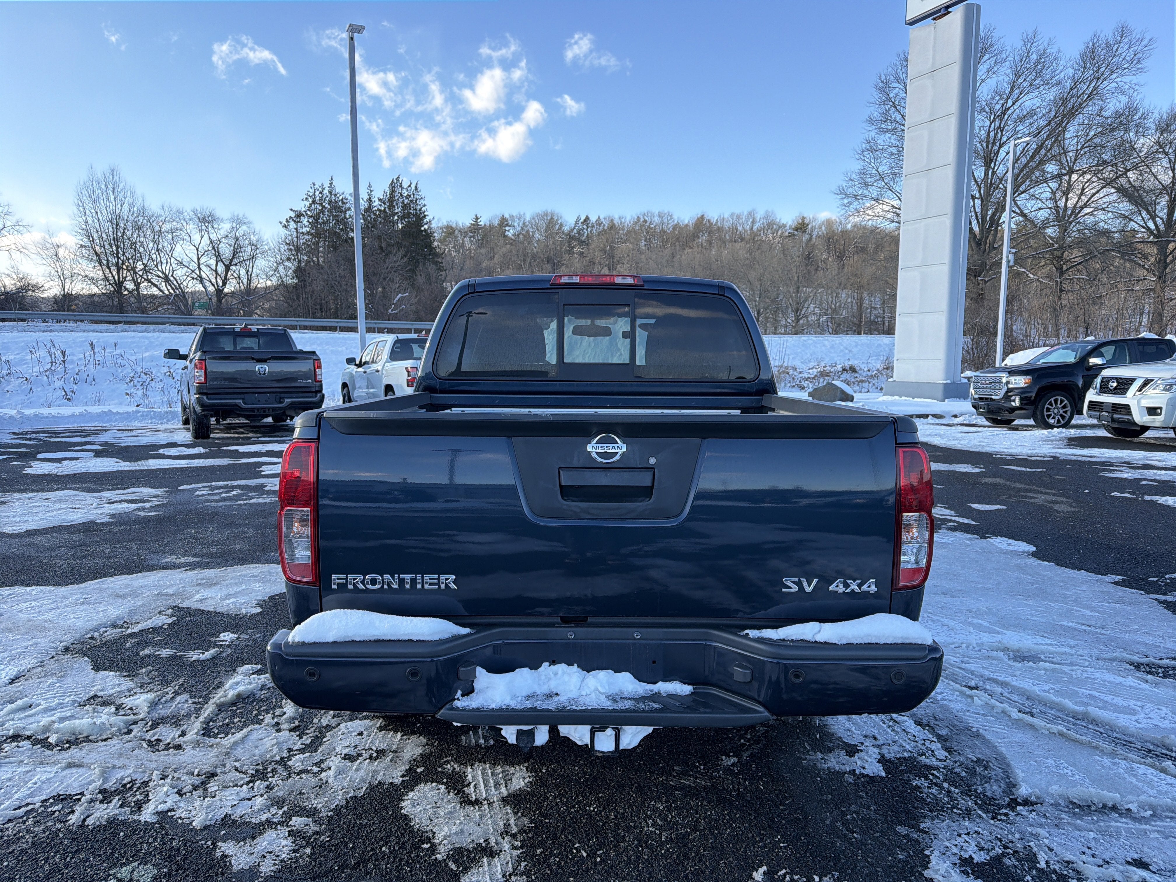 2021 Nissan Frontier SV