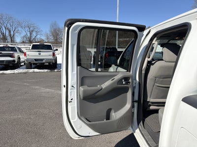 2021 Nissan Frontier SV