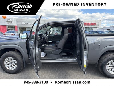 2024 Nissan Frontier SV