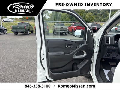 2024 Nissan Frontier SV