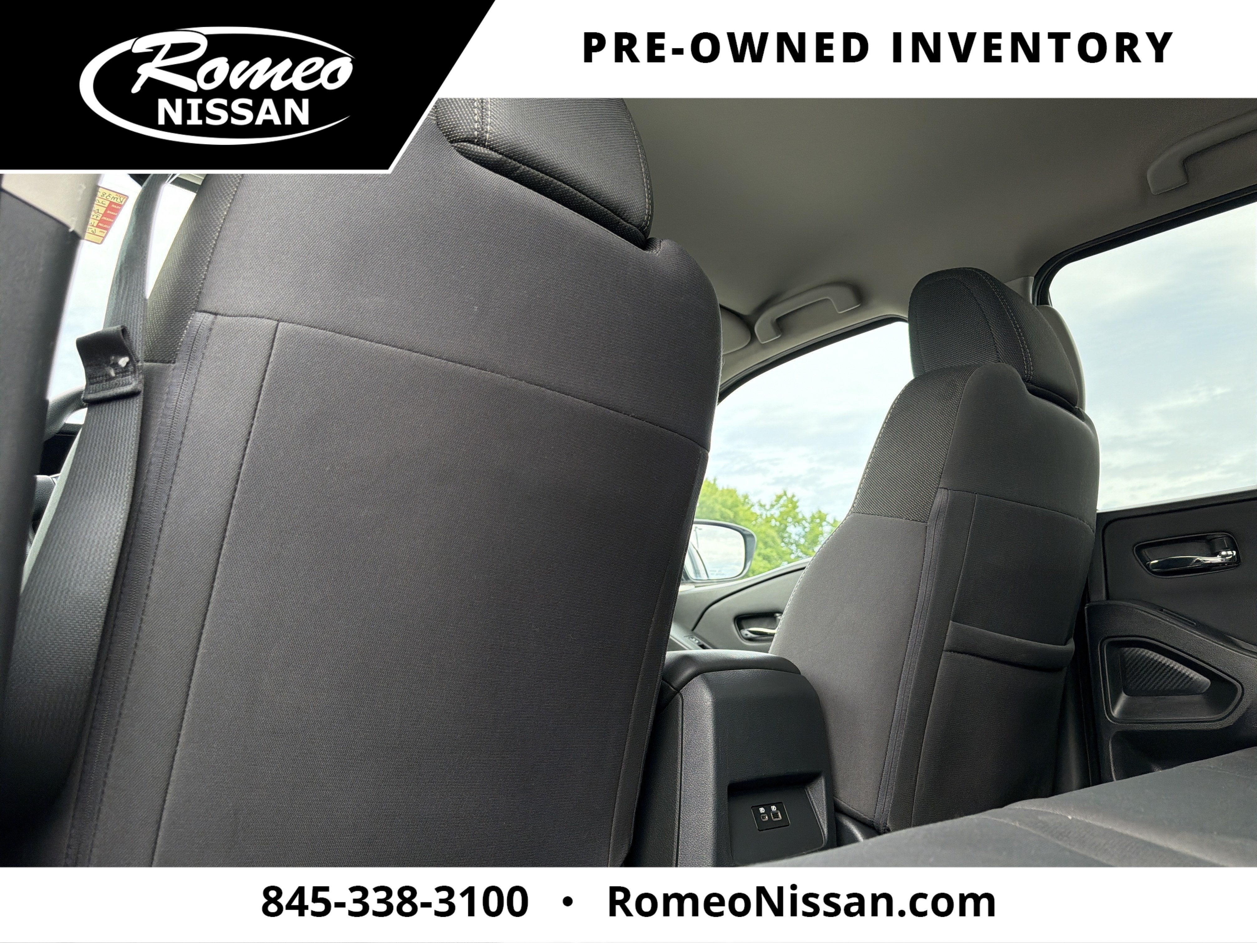 2024 Nissan Frontier SV