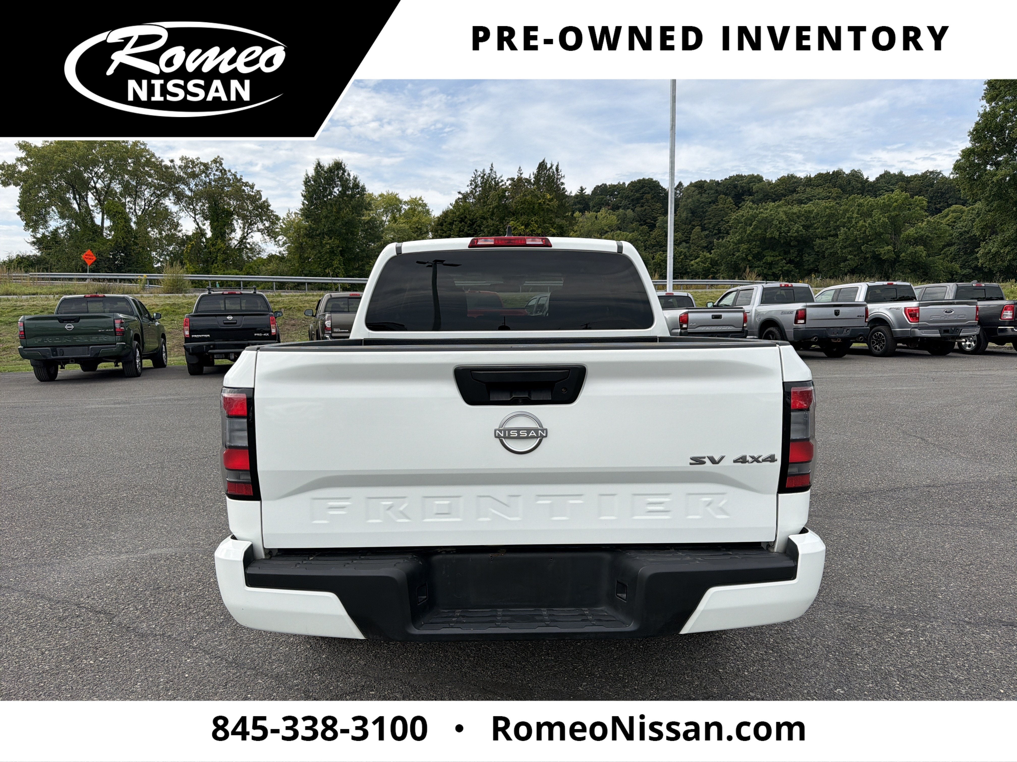 2024 Nissan Frontier SV
