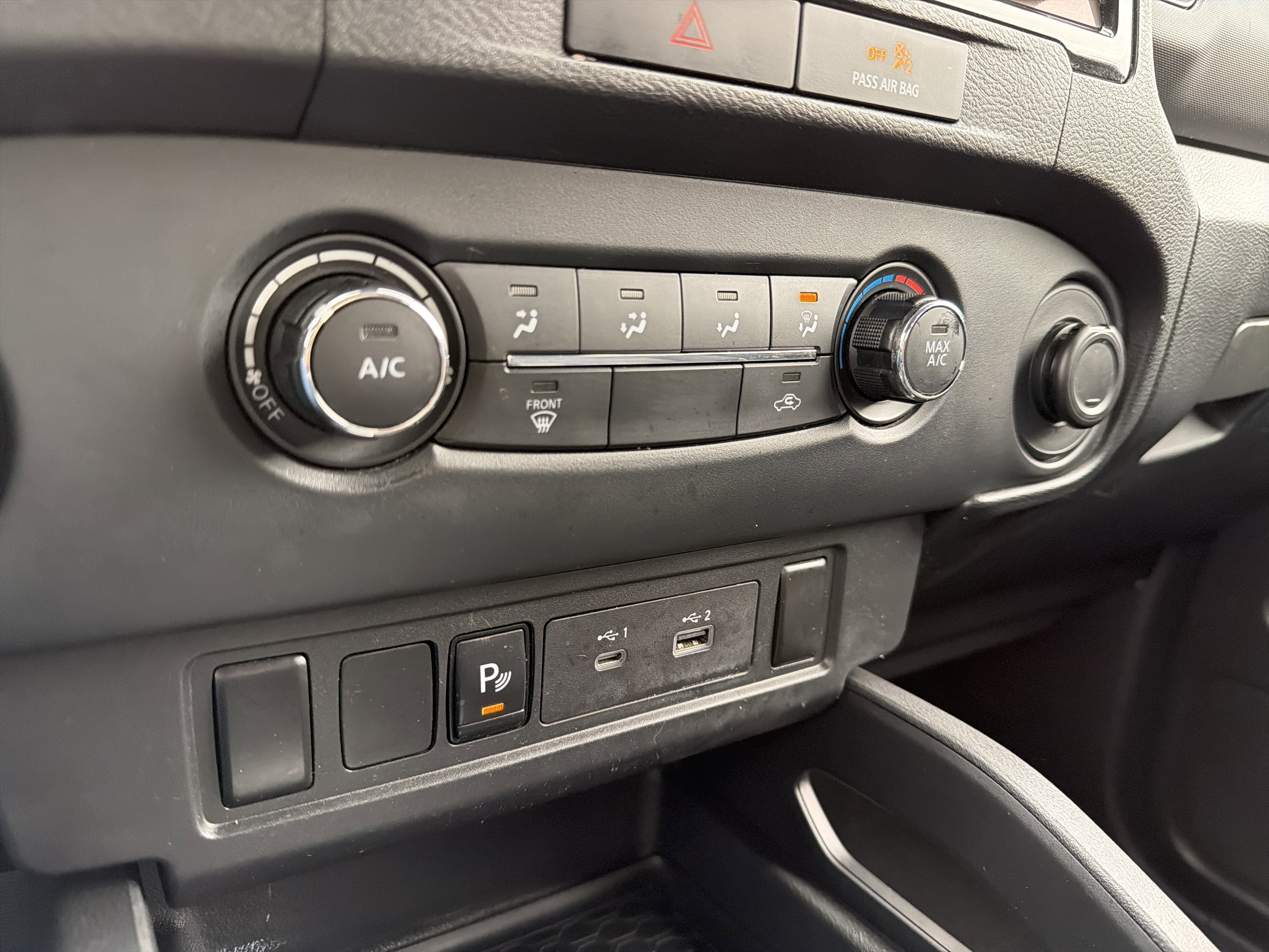 2022 Nissan Frontier S