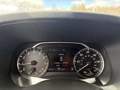 2023 Nissan Frontier SV