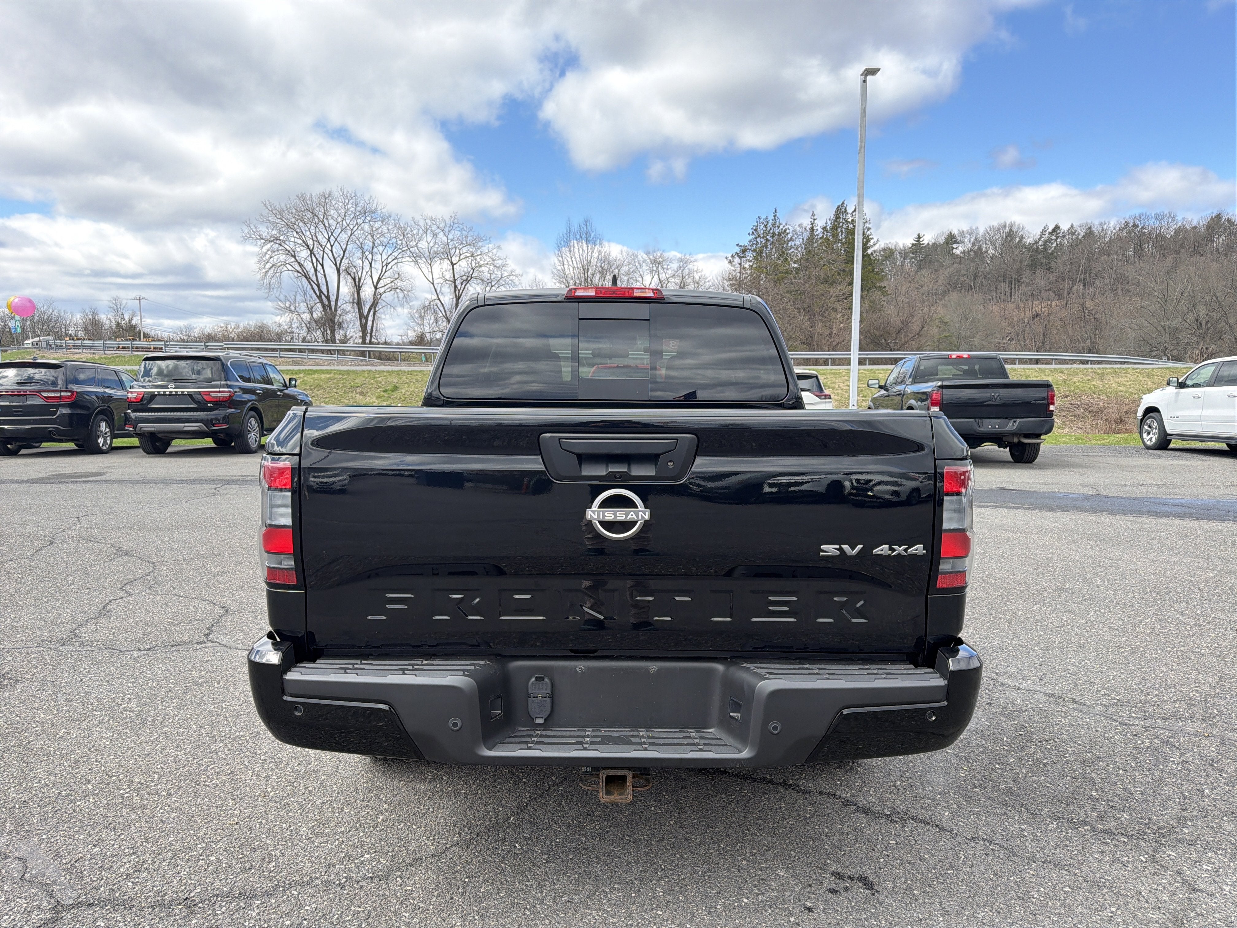 2023 Nissan Frontier SV