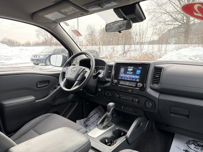 2022 Nissan Frontier S
