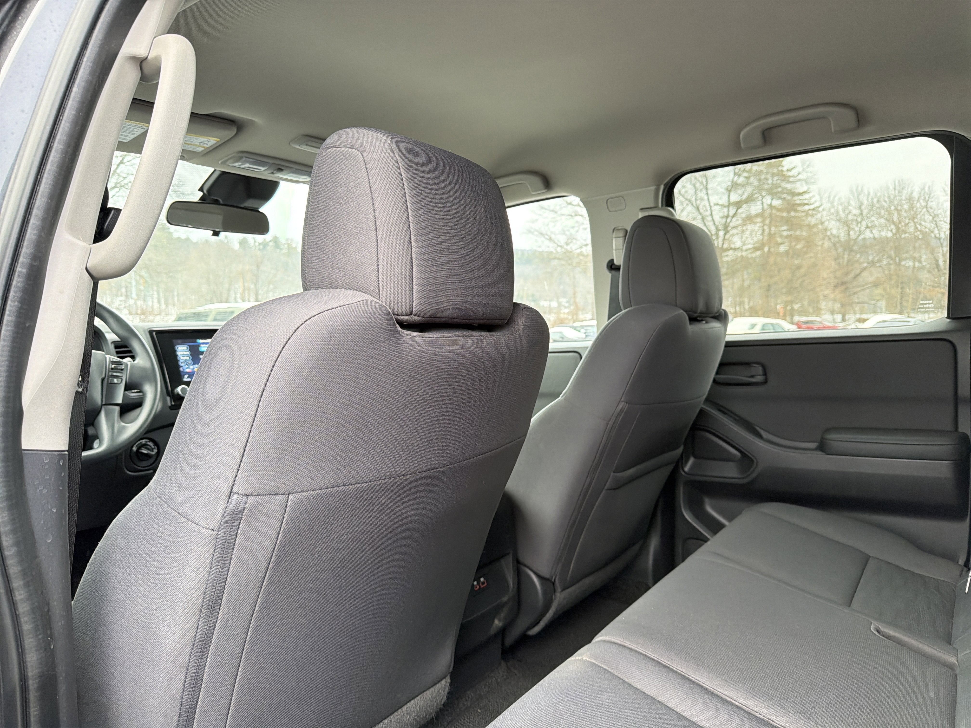 2022 Nissan Frontier S