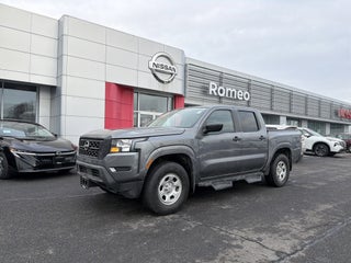 2022 Nissan Frontier S