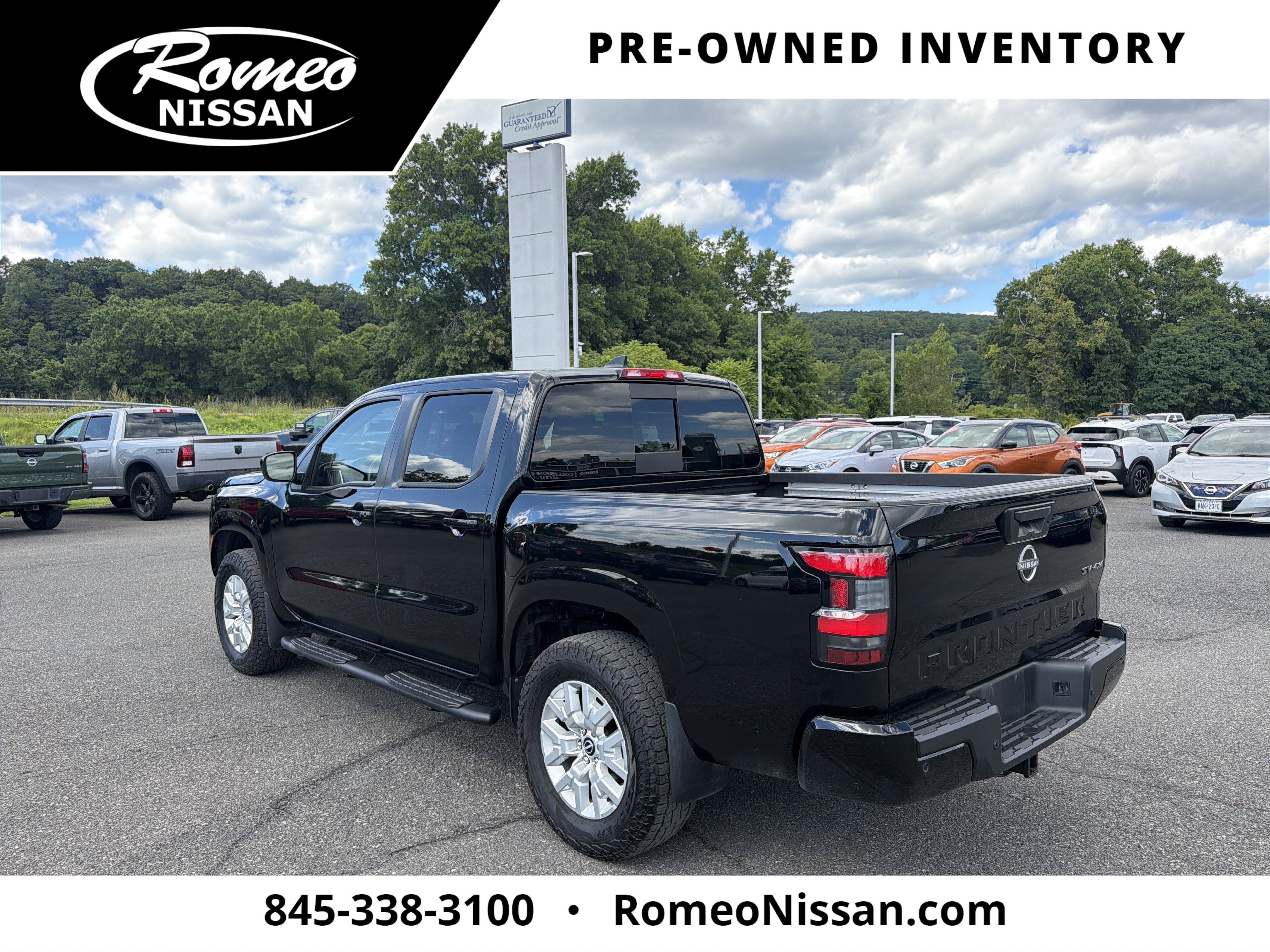 2024 Nissan Frontier SV