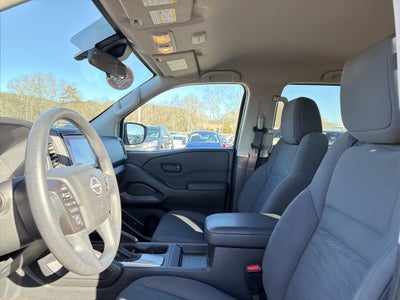 2023 Nissan Frontier S