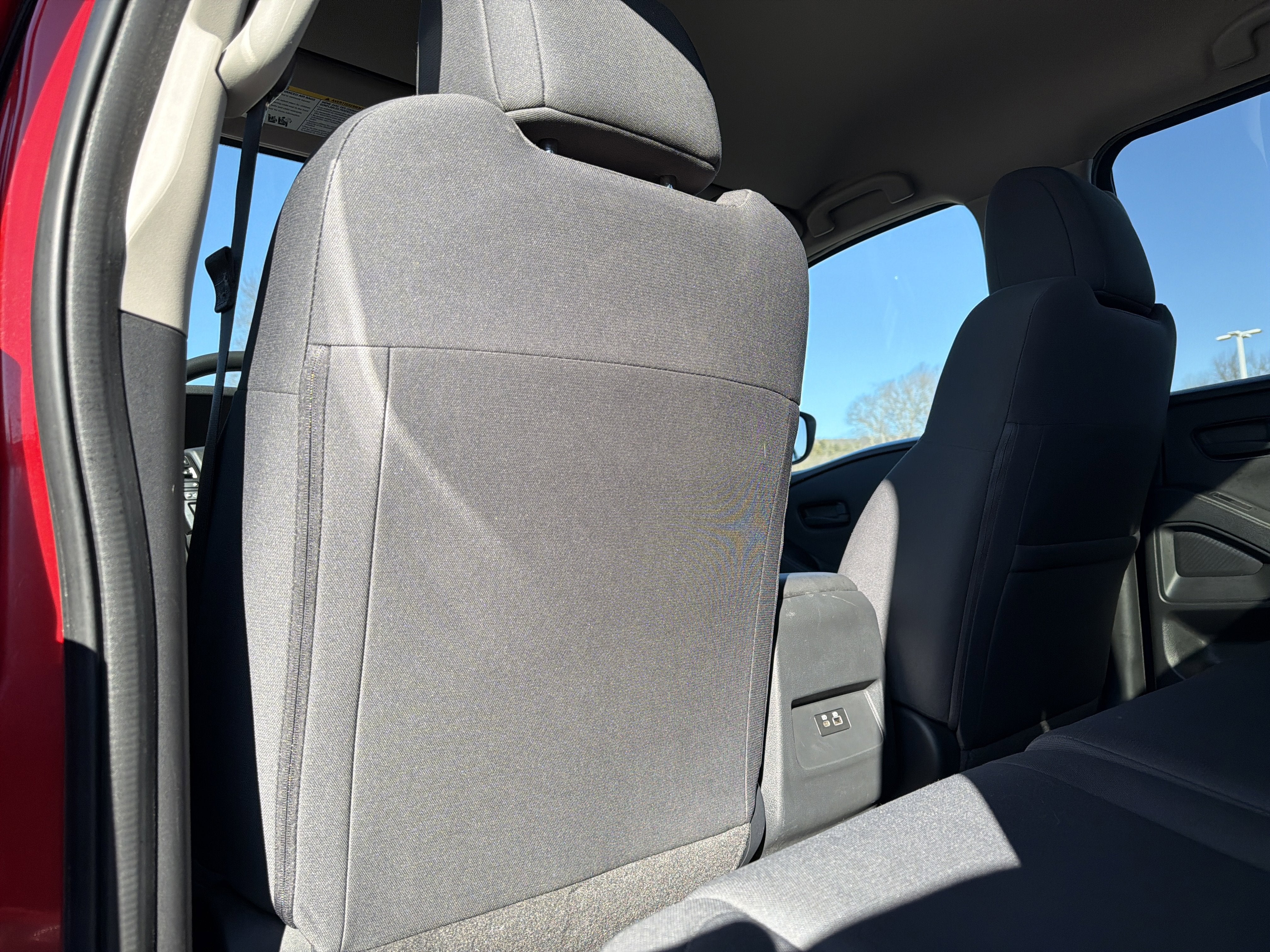 2023 Nissan Frontier S