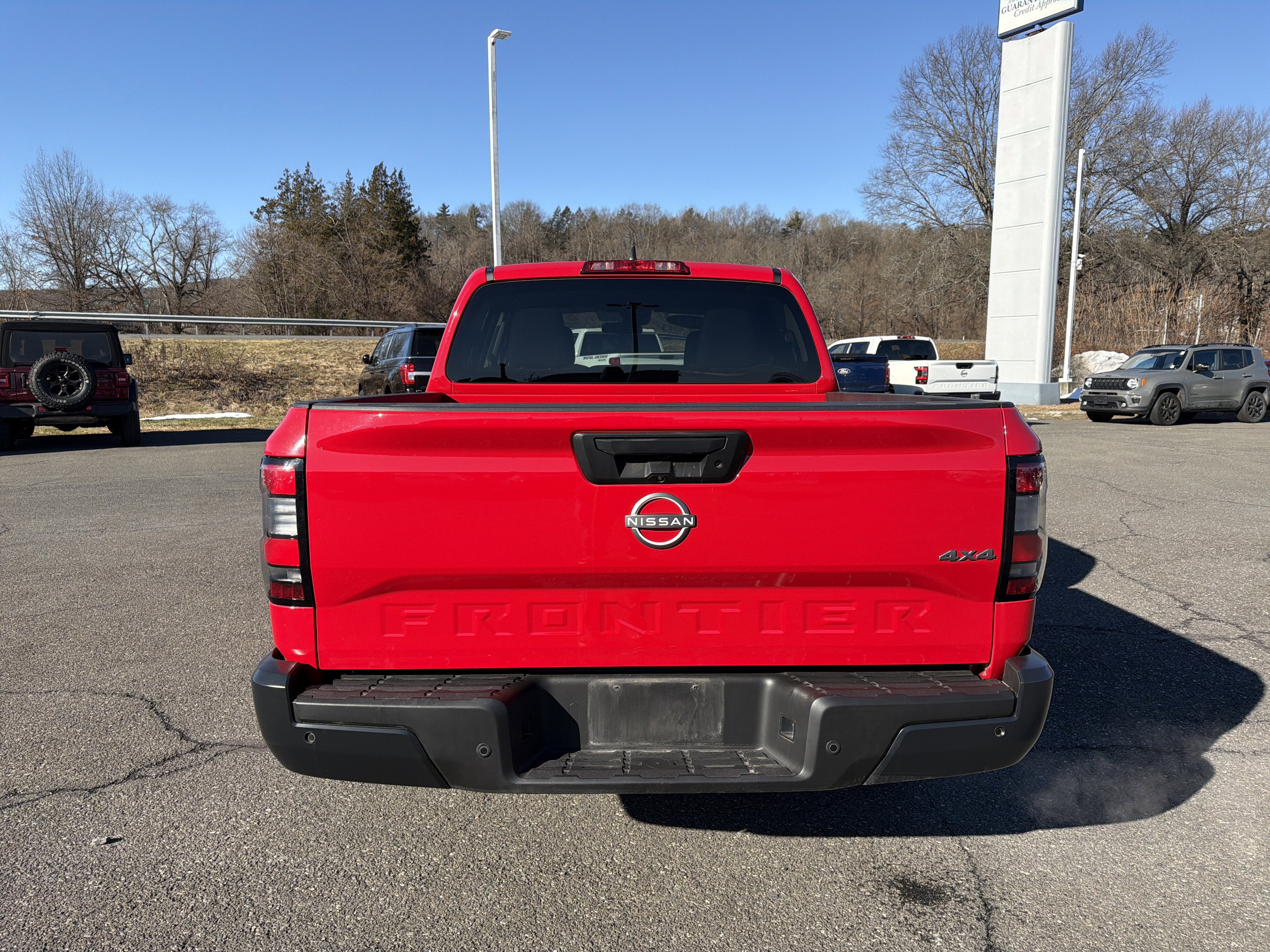 2023 Nissan Frontier S