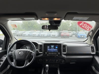 2024 Nissan Frontier SV