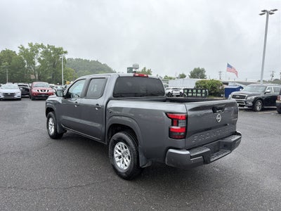 2024 Nissan Frontier SV