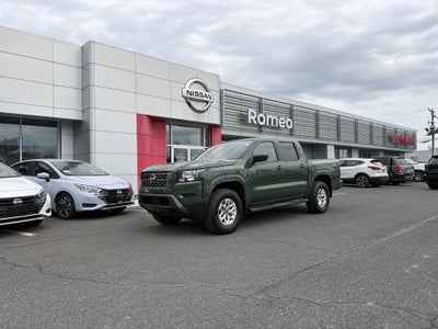 2024 Nissan Frontier SV