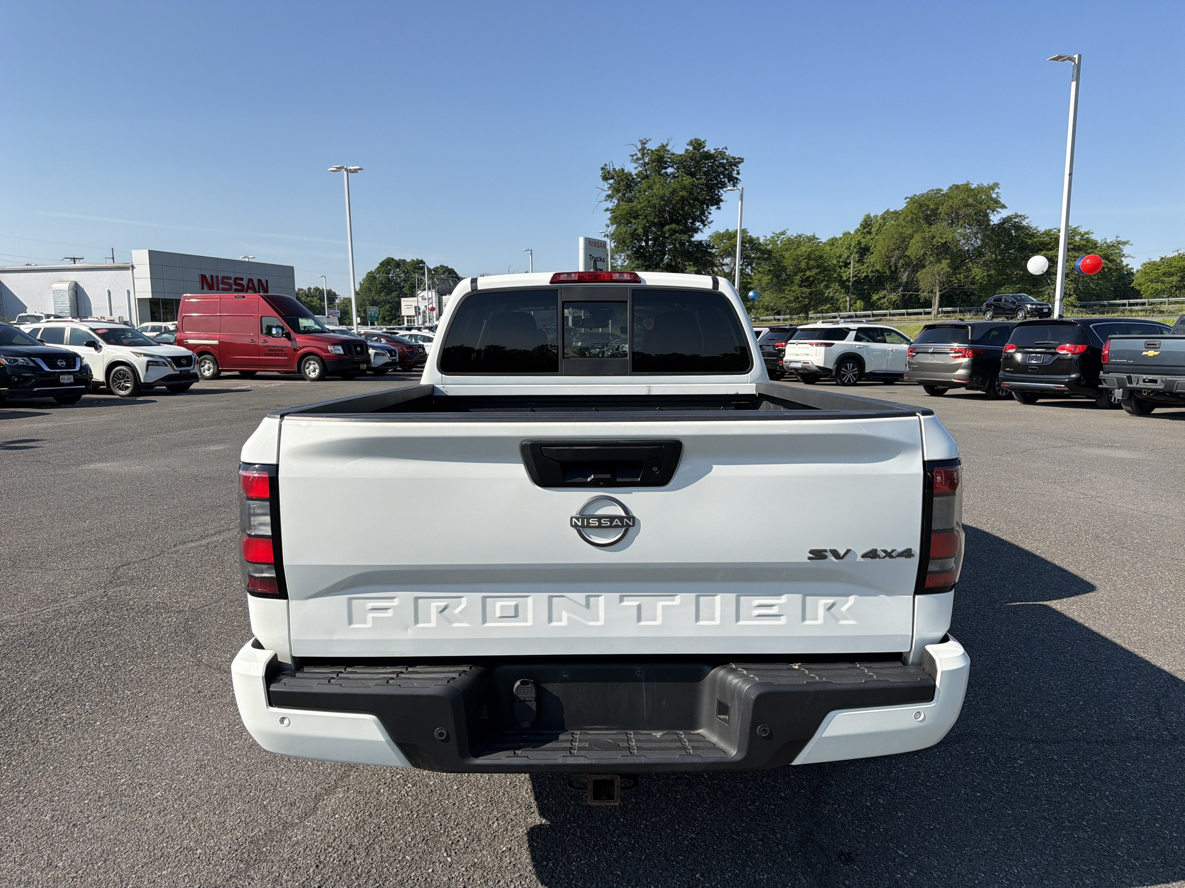 2022 Nissan Frontier SV