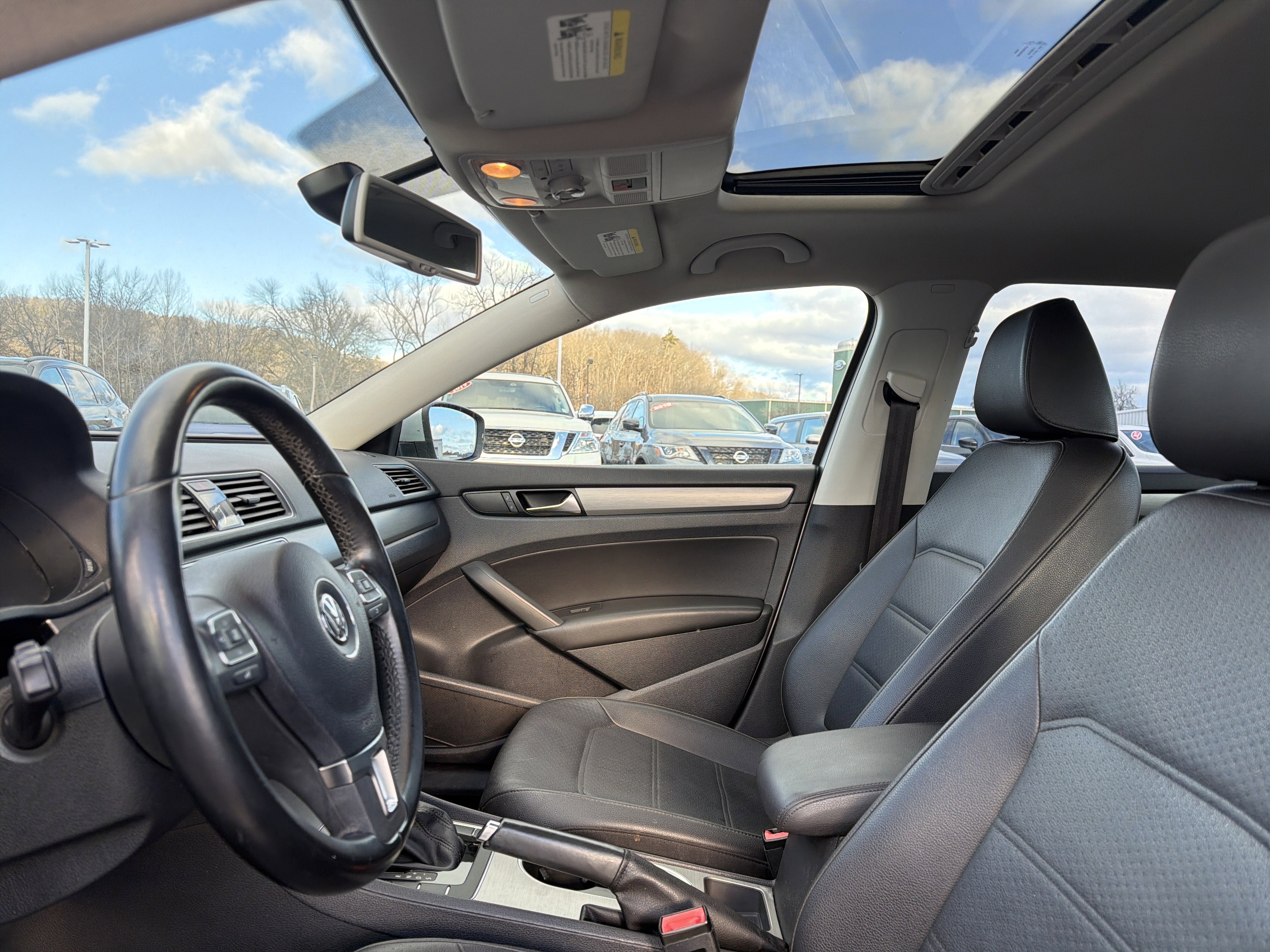 2014 Volkswagen Passat 1.8T SE