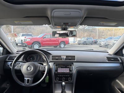 2014 Volkswagen Passat 1.8T SE
