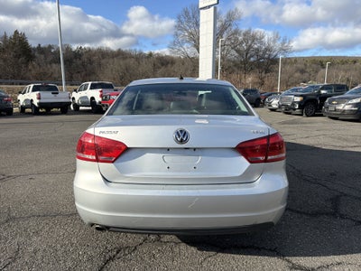 2014 Volkswagen Passat 1.8T SE
