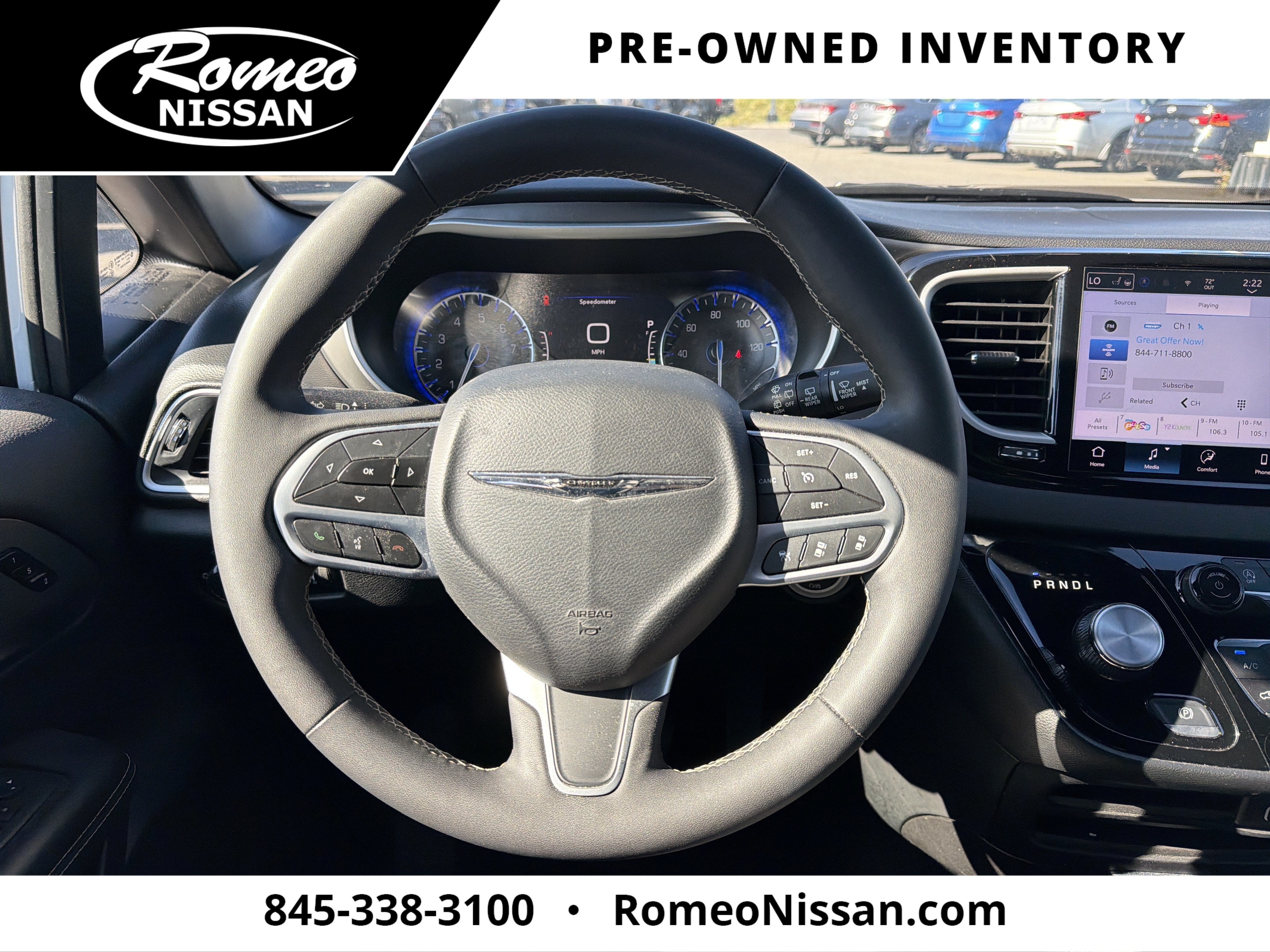 2025 Chrysler Pacifica Select