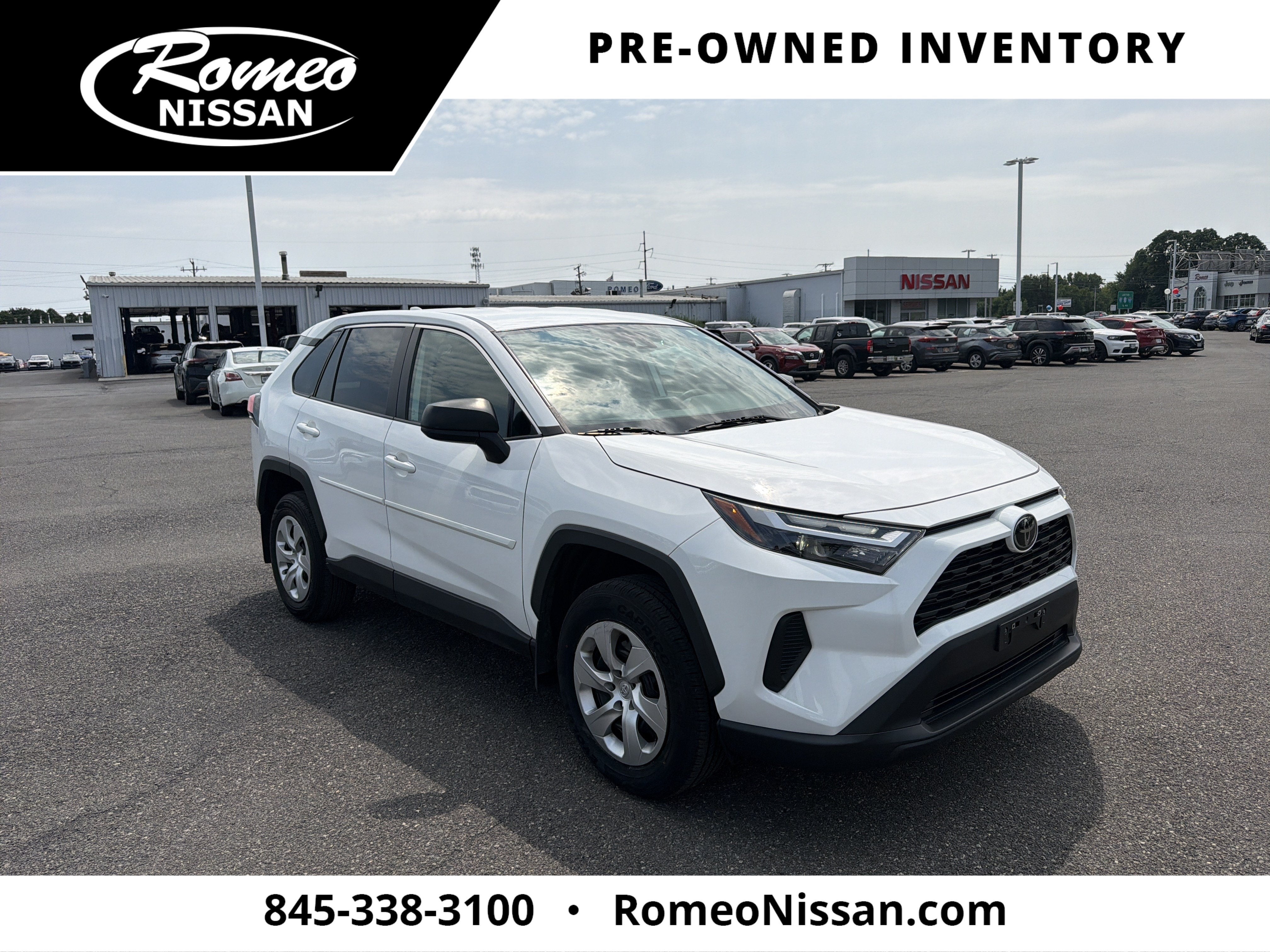 2023 Toyota RAV4 LE