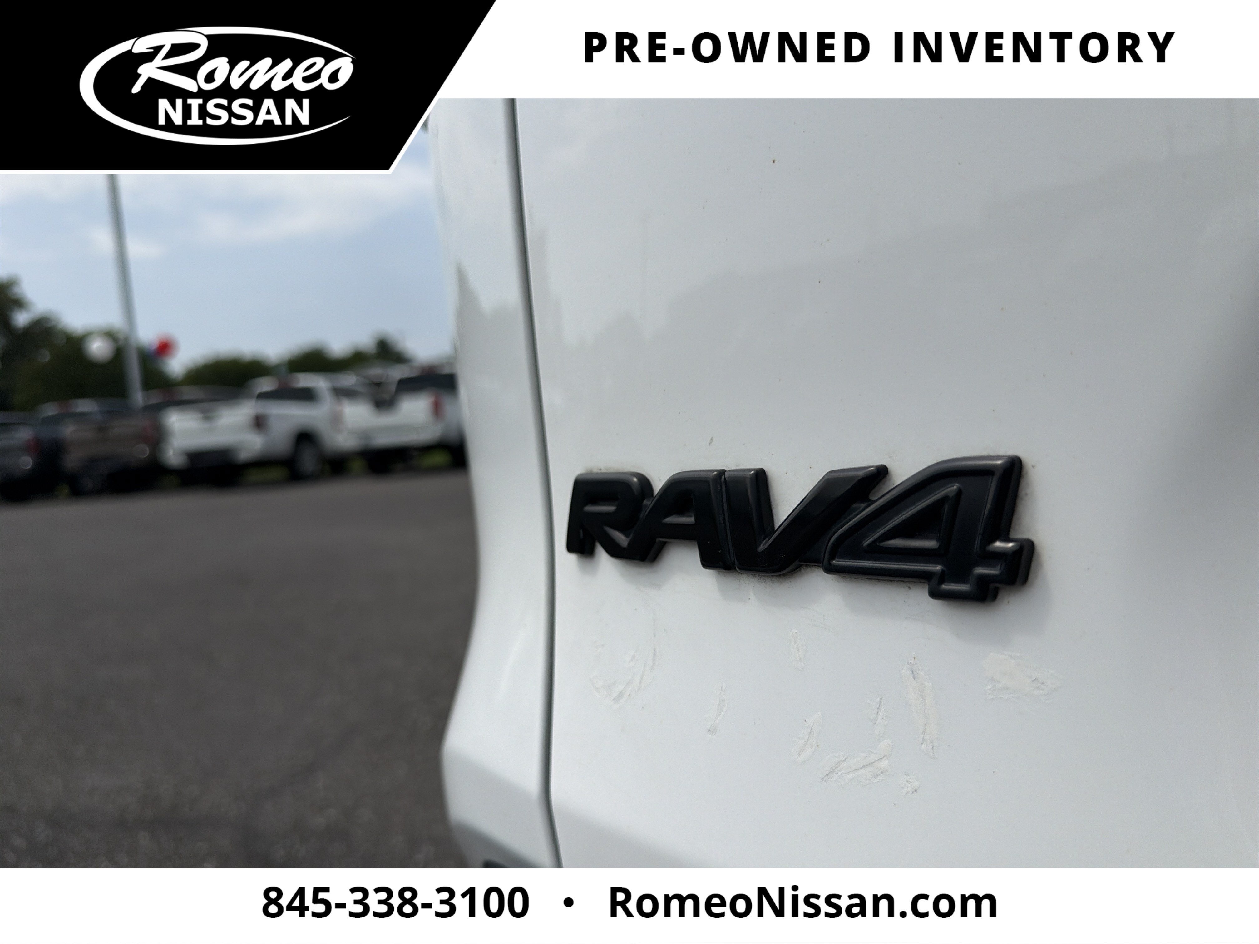 2023 Toyota RAV4 LE
