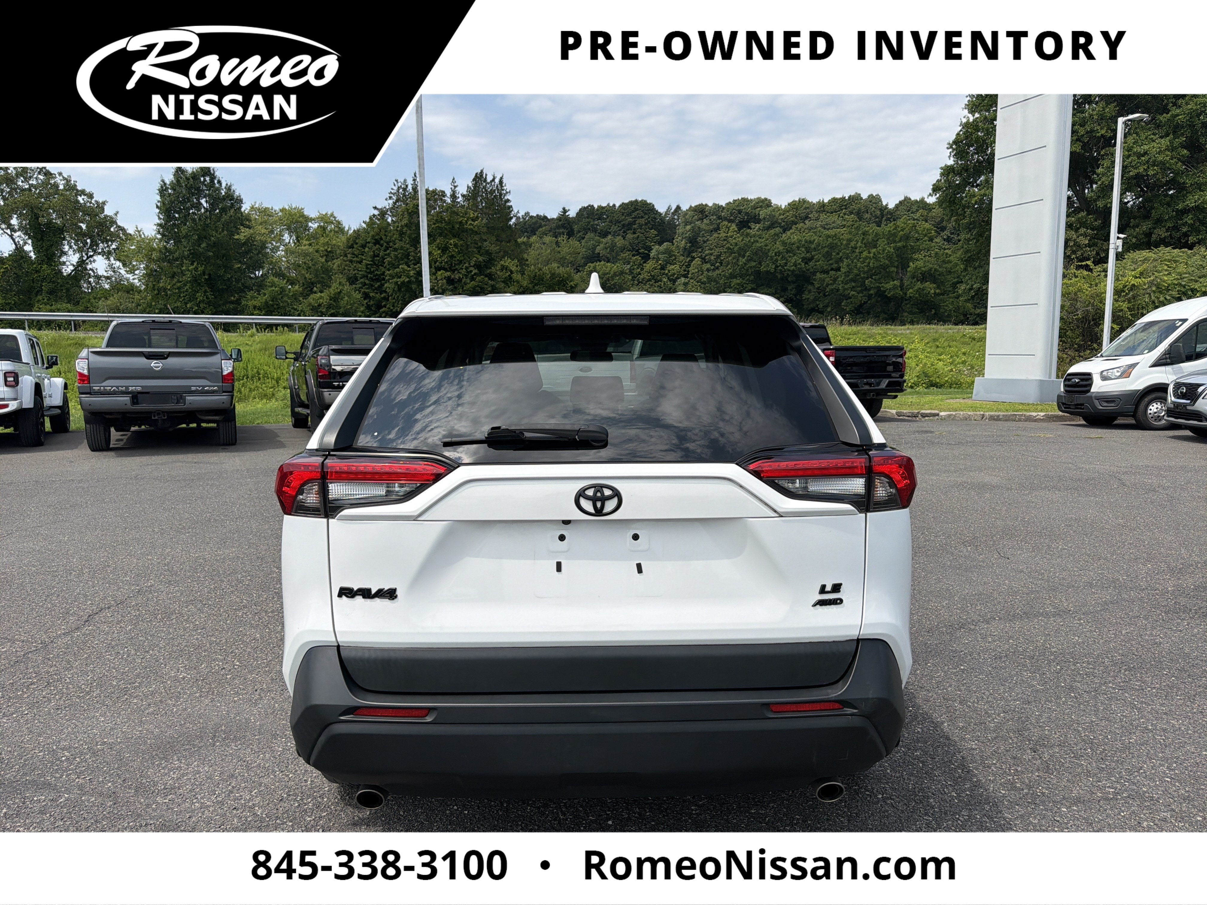 2023 Toyota RAV4 LE