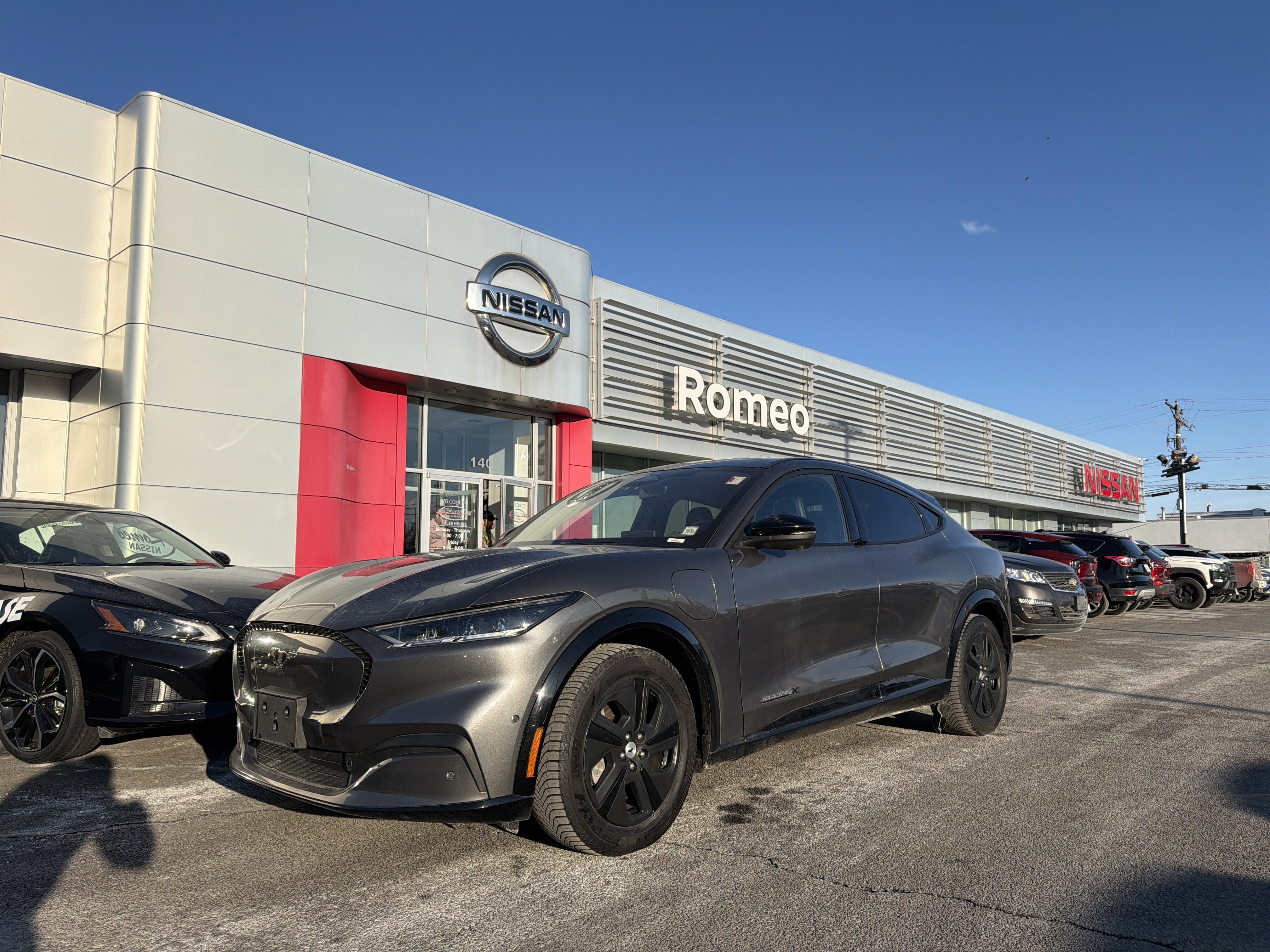 2023 Ford Mustang Mach-E California Route 1