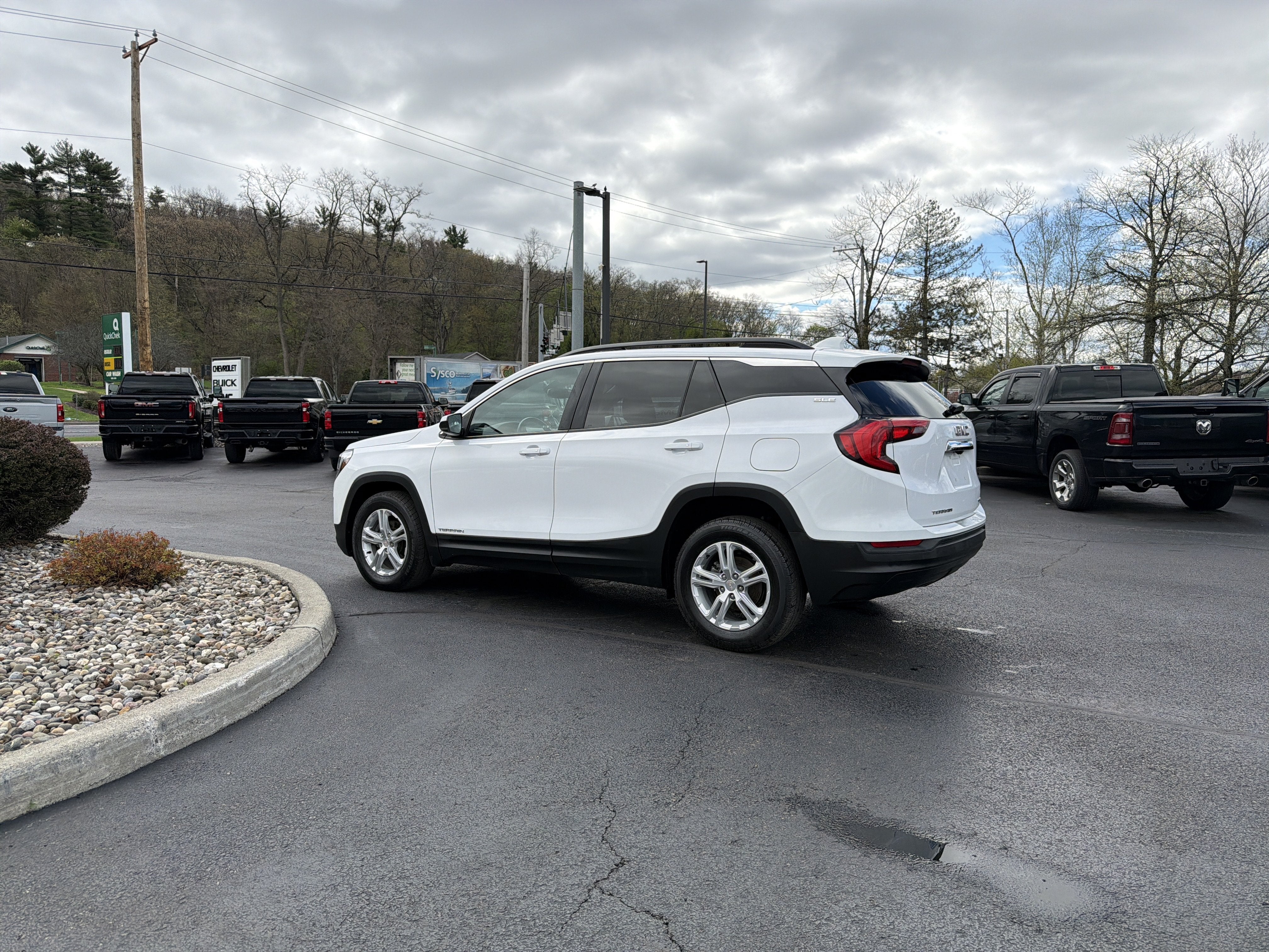 2021 GMC Terrain SLE