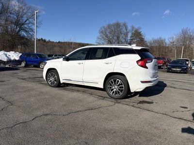2022 GMC Terrain Denali