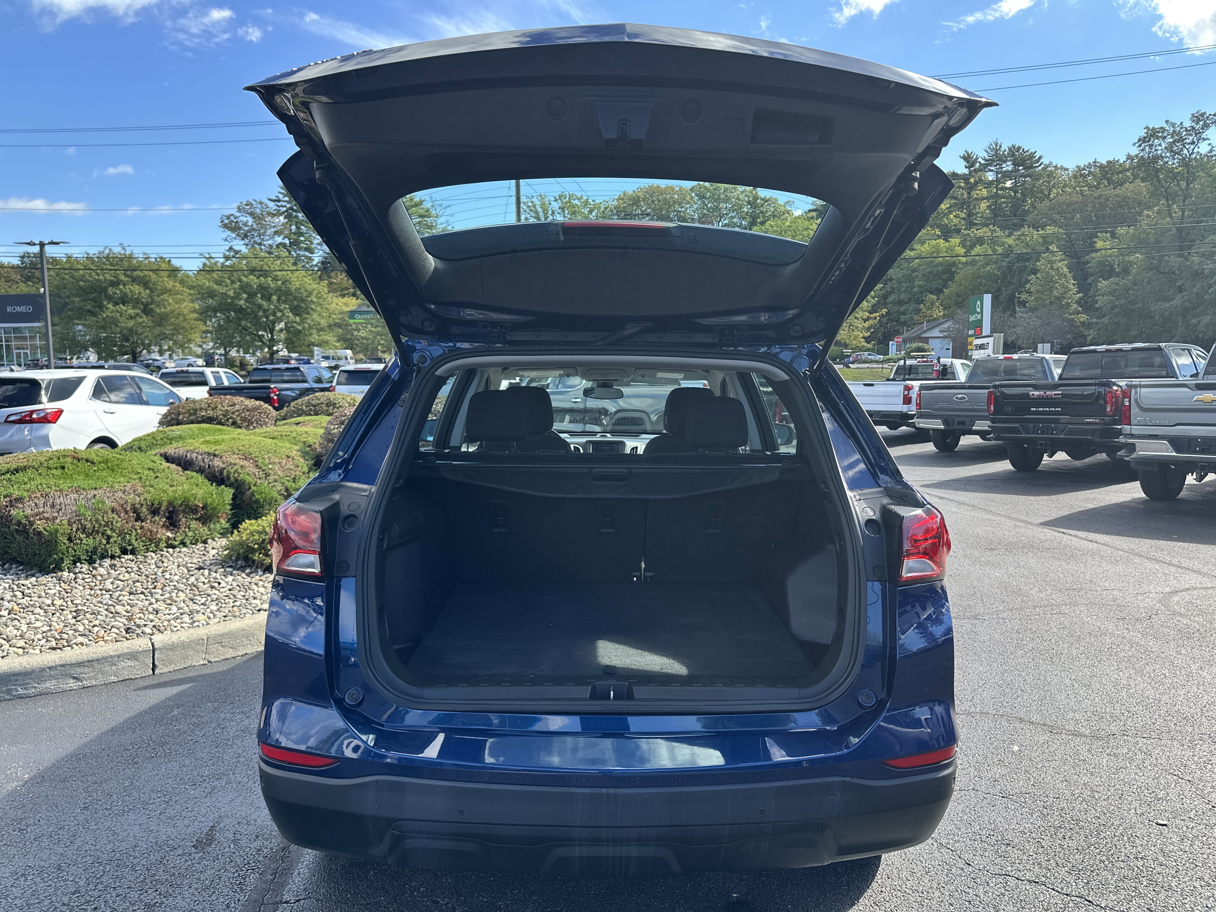 2022 Chevrolet Equinox LS