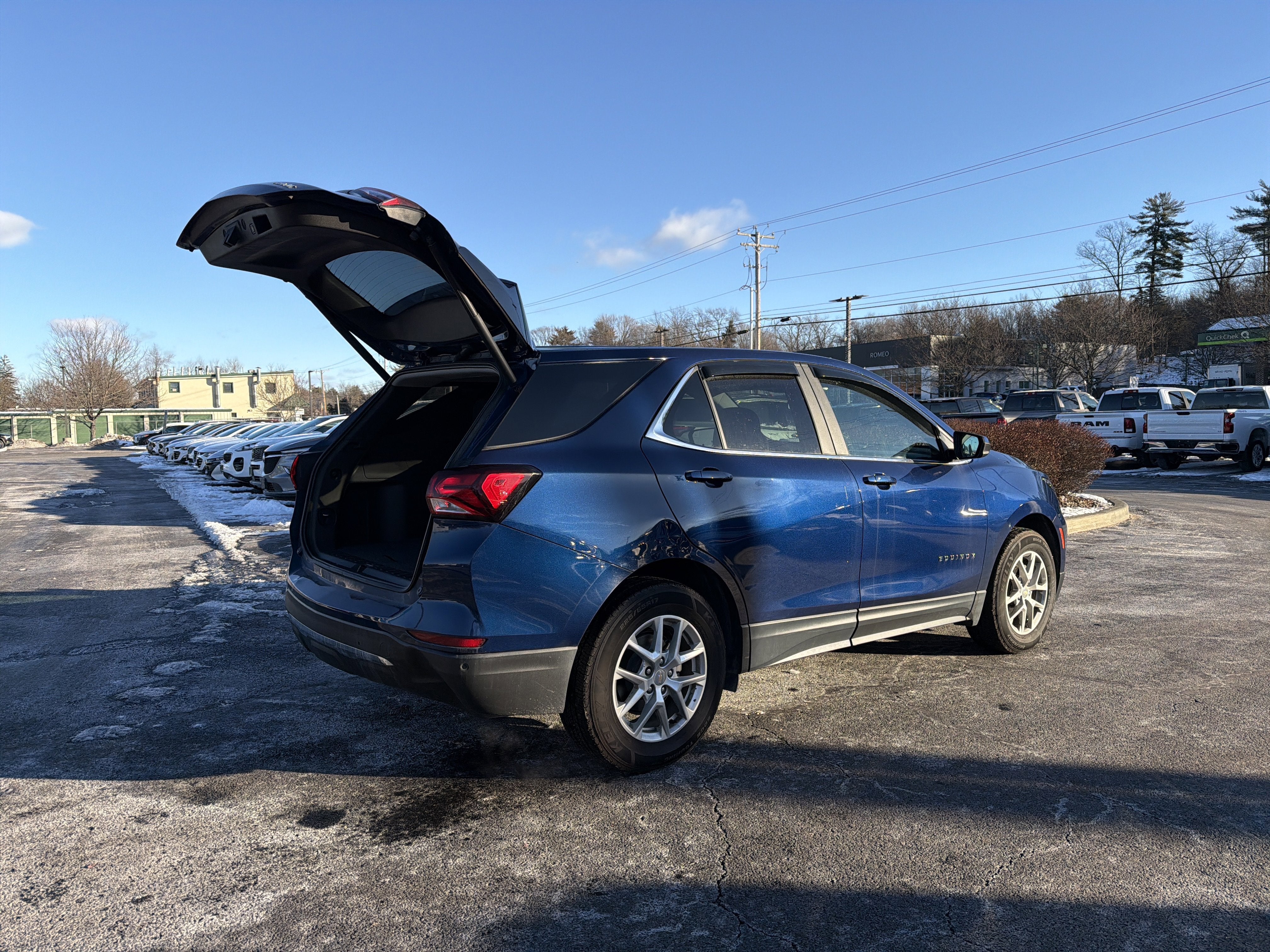 2022 Chevrolet Equinox LT