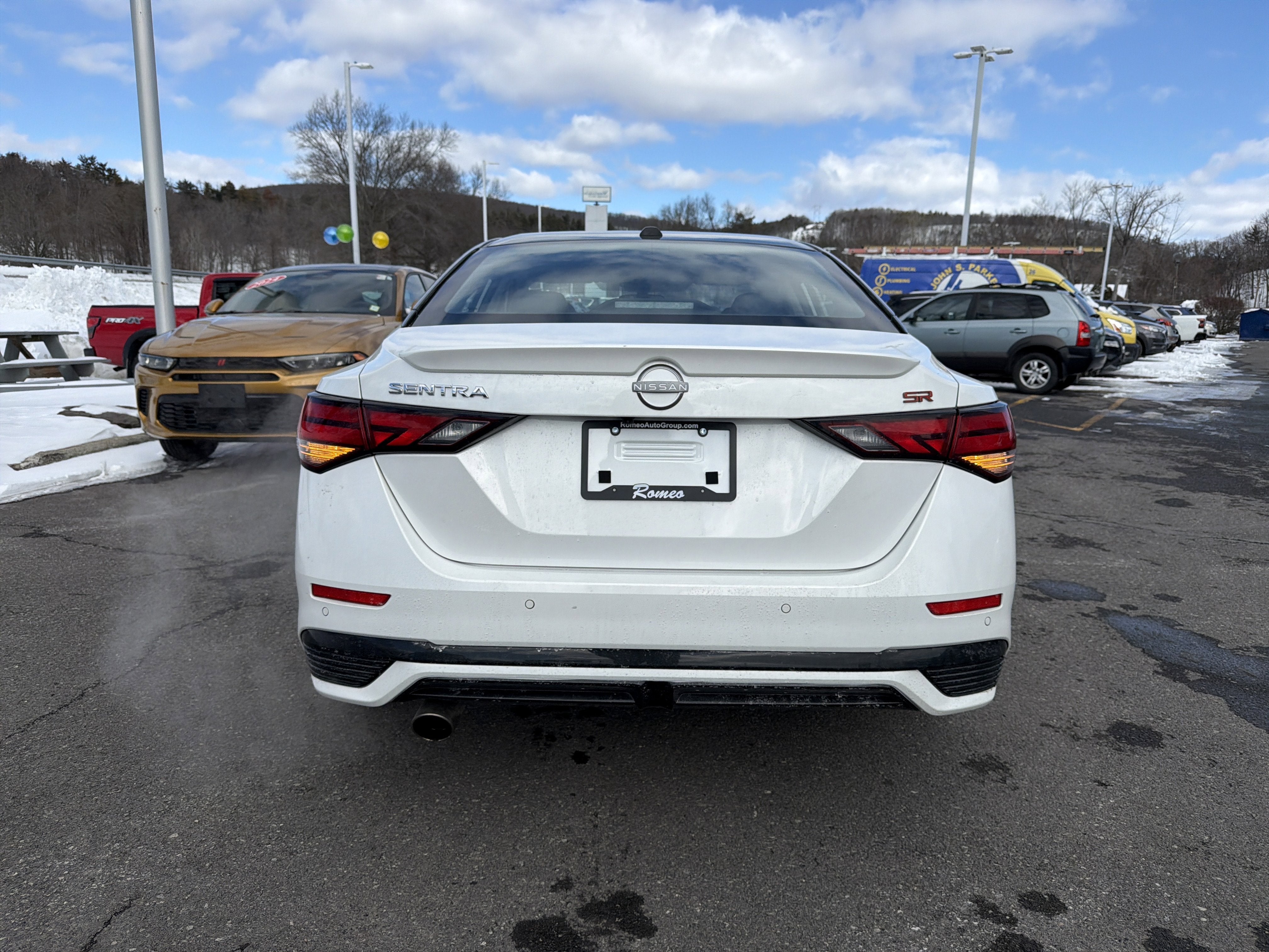 2025 Nissan Sentra SR