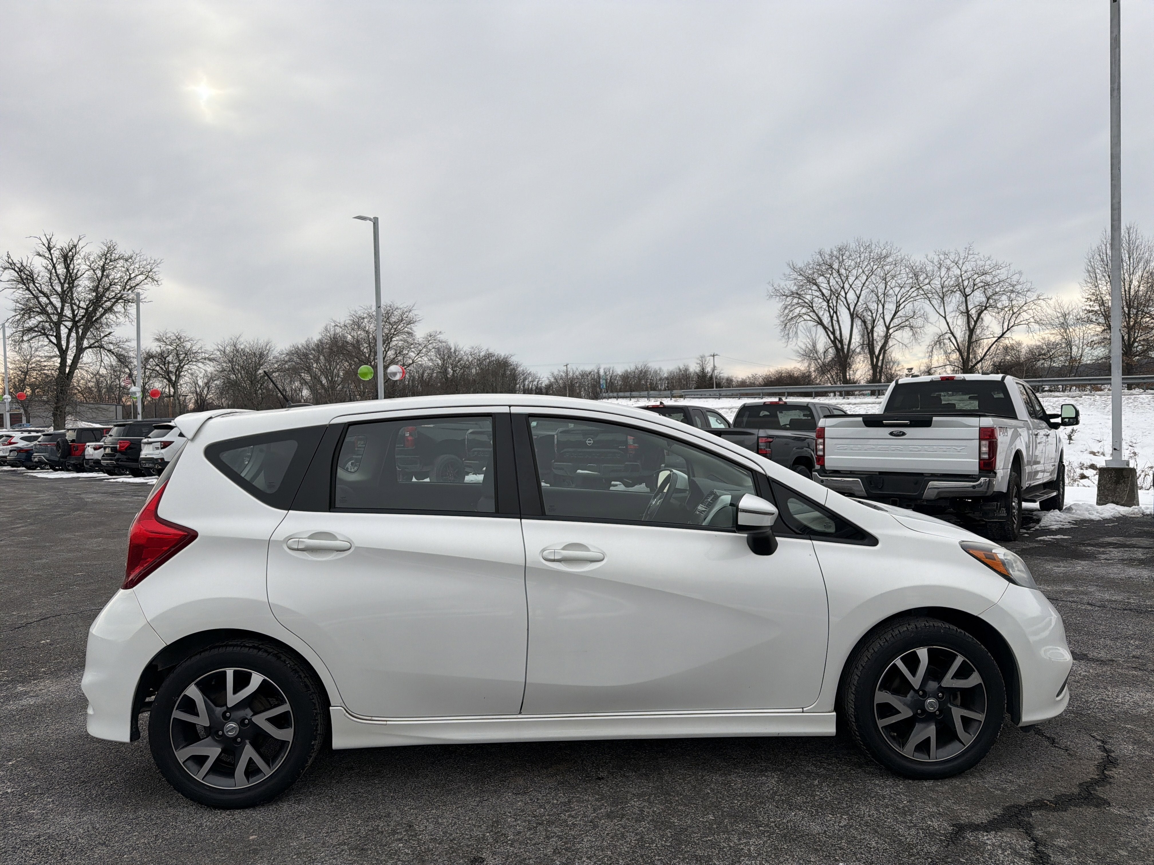 2016 Nissan Versa Note SR