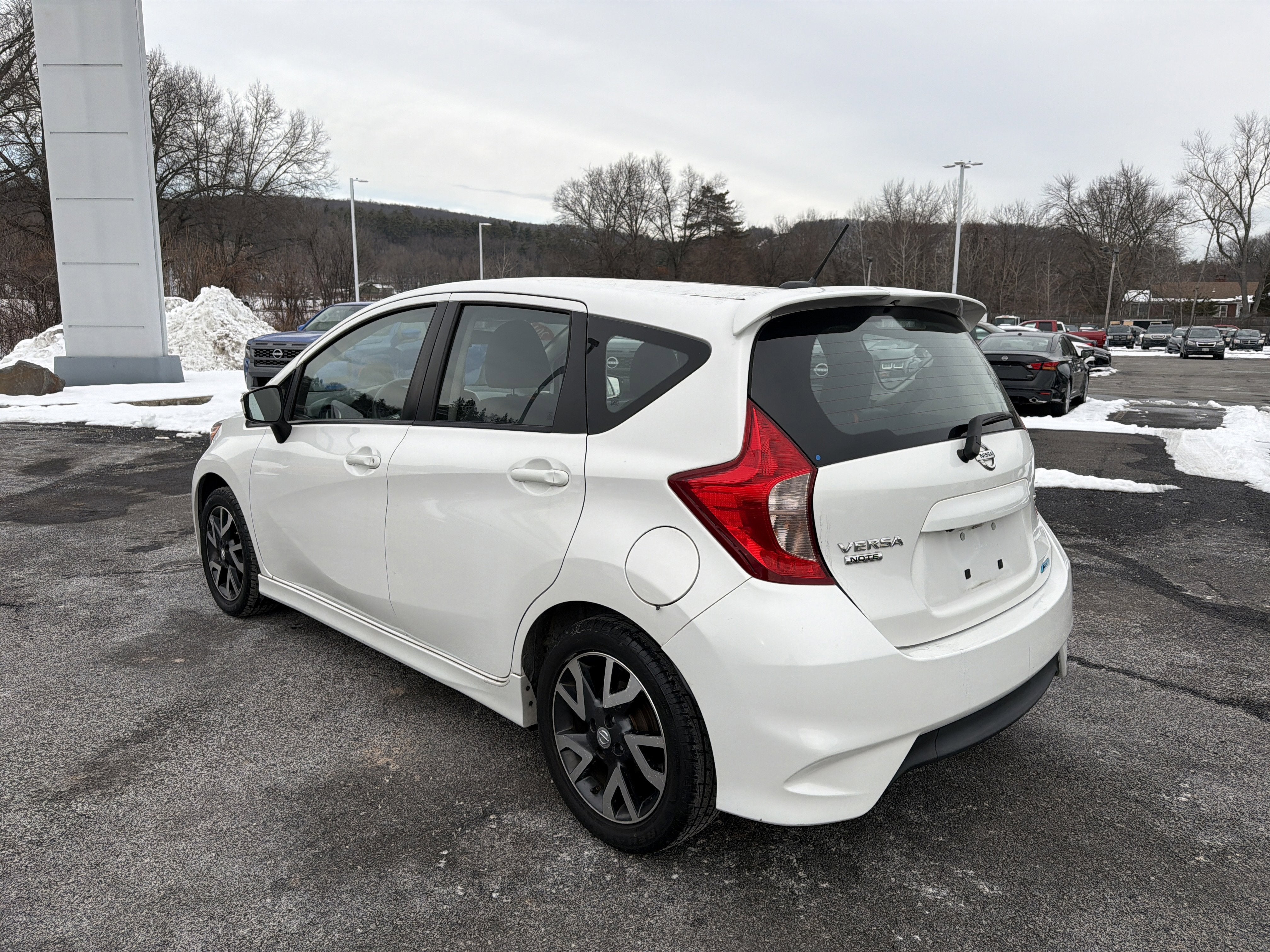 2016 Nissan Versa Note SR