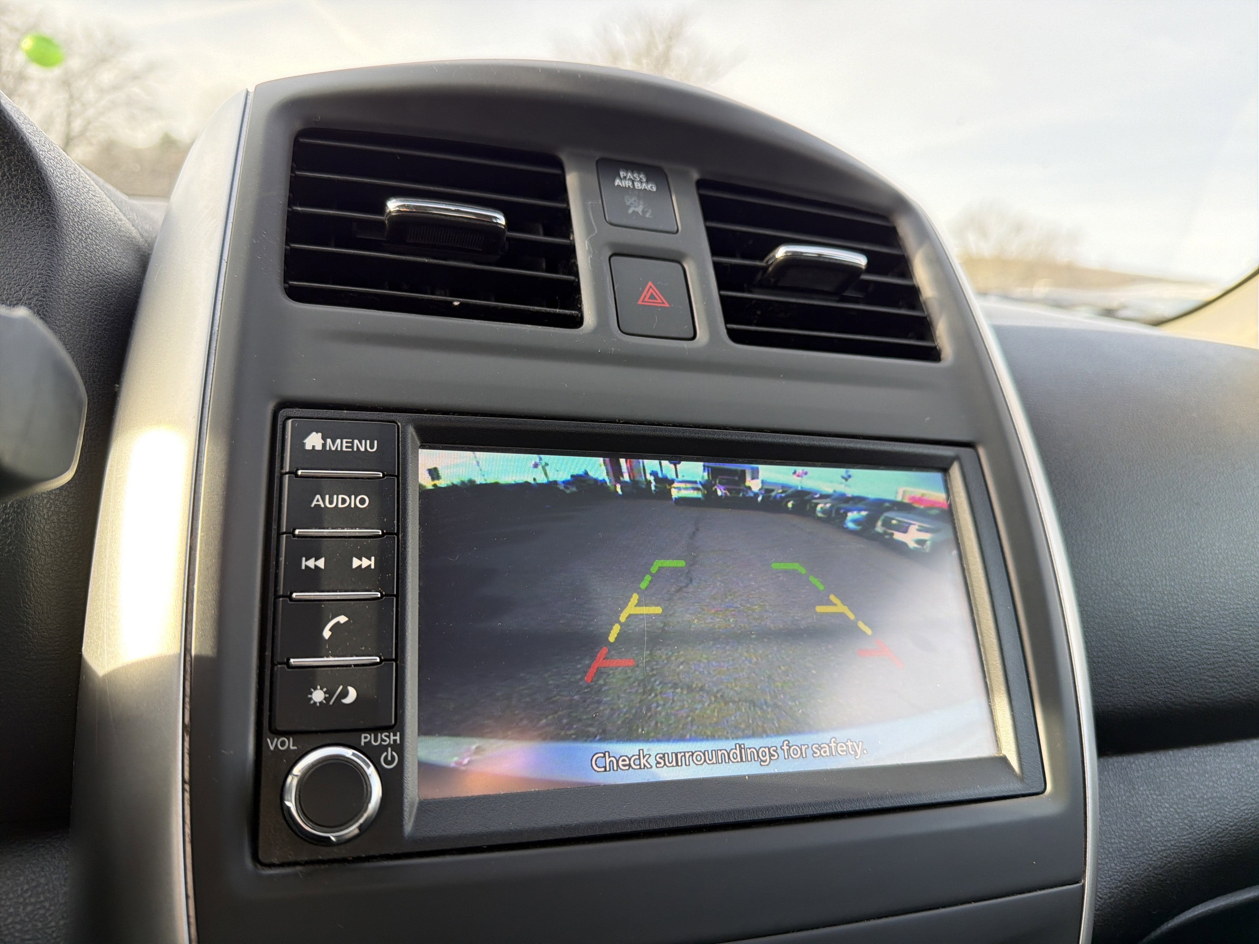 2019 Nissan Versa 1.6 SV