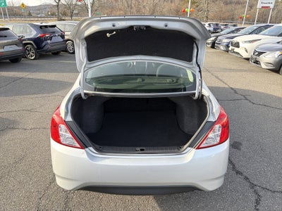 2019 Nissan Versa 1.6 SV