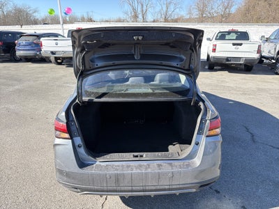 2021 Nissan Versa 1.6 S