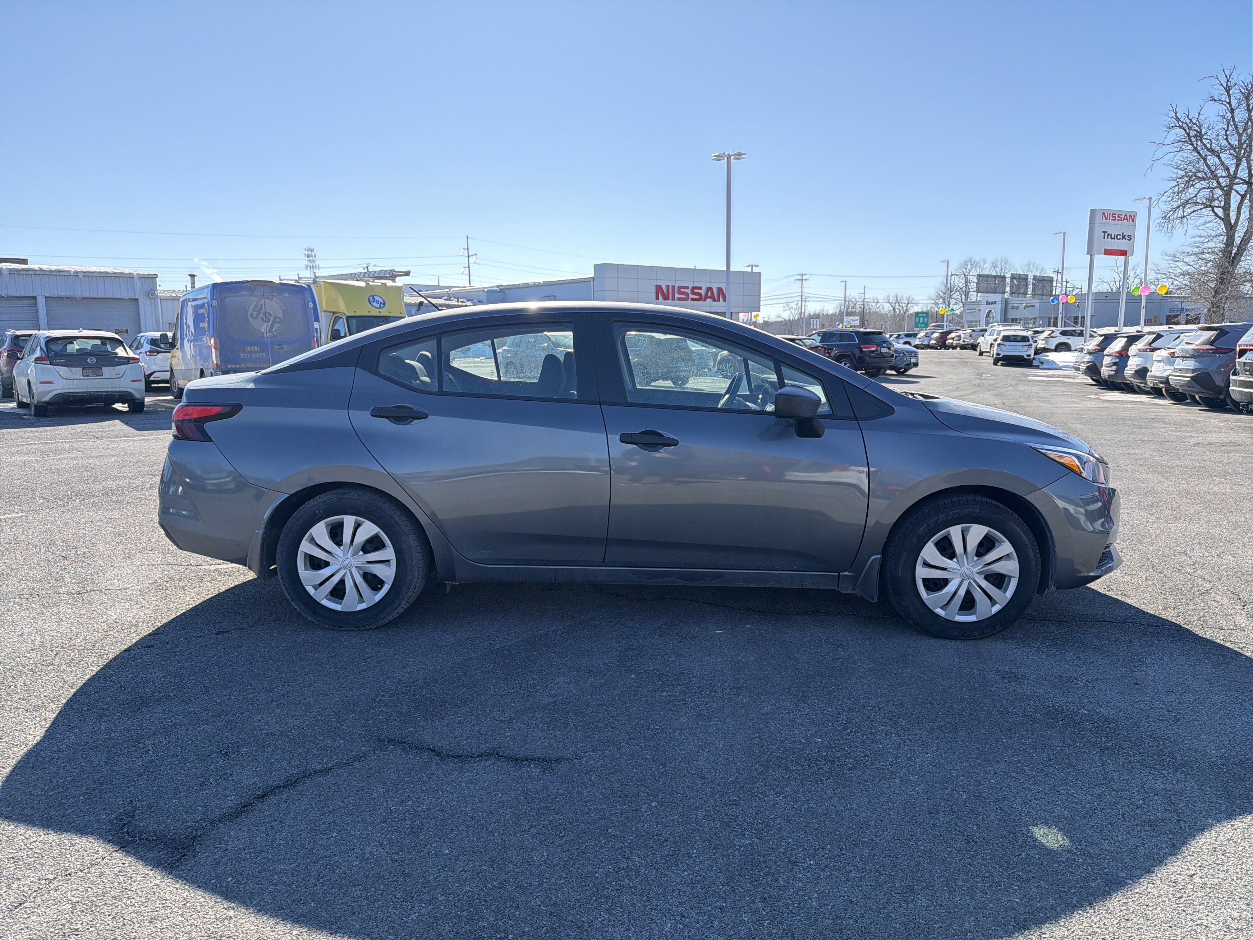 2021 Nissan Versa 1.6 S