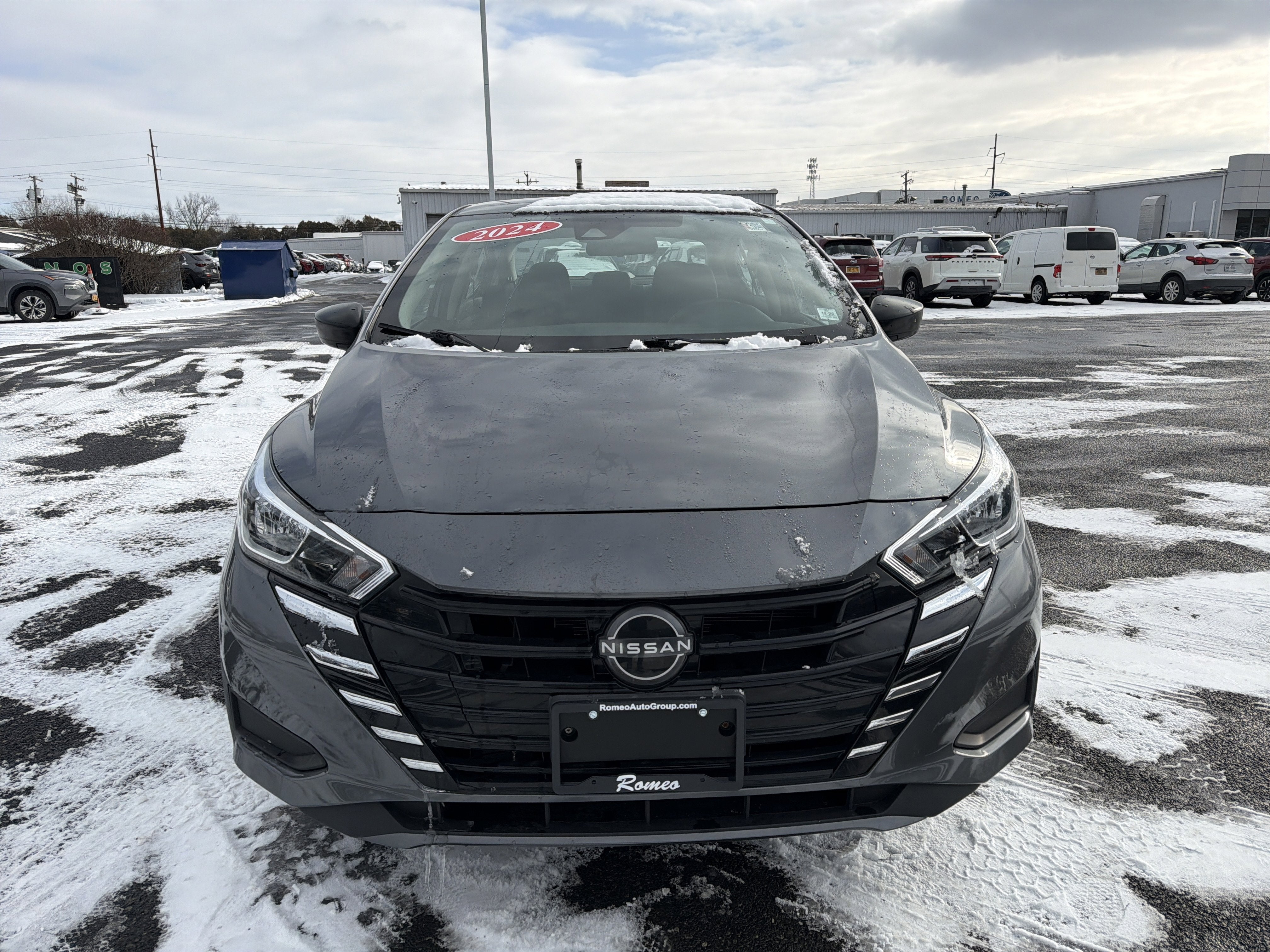 2024 Nissan Versa 1.6 S