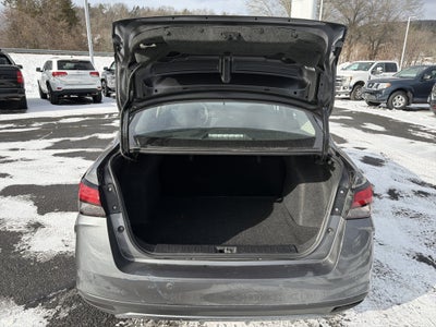 2024 Nissan Versa 1.6 S