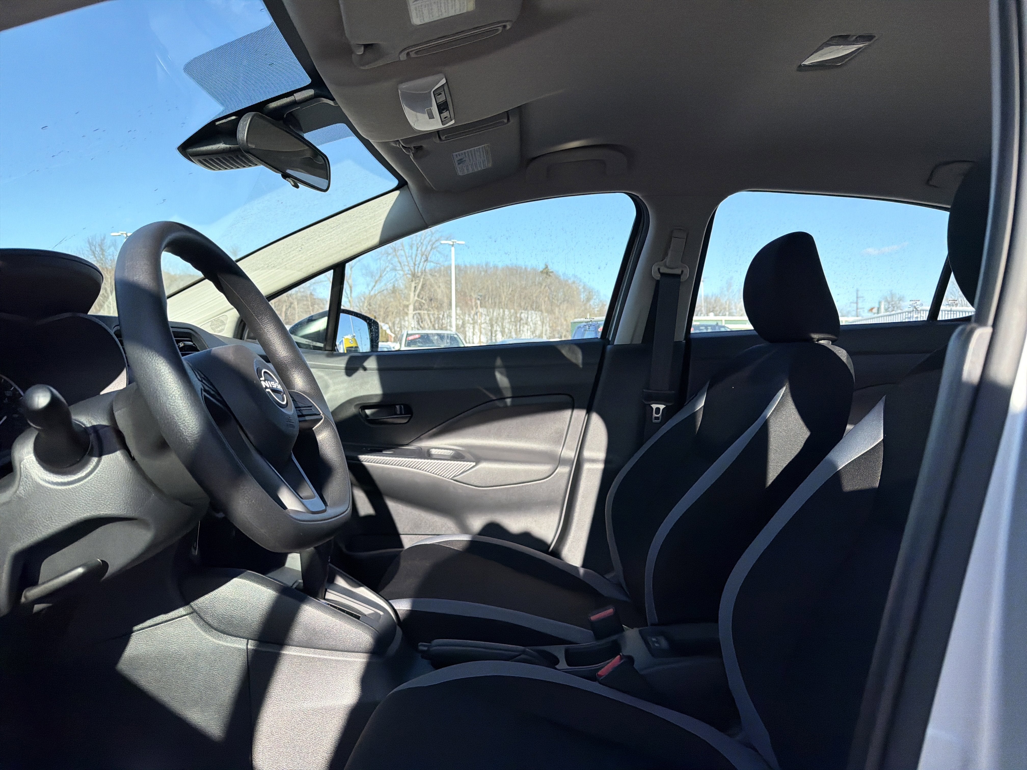 2025 Nissan Versa 1.6 S