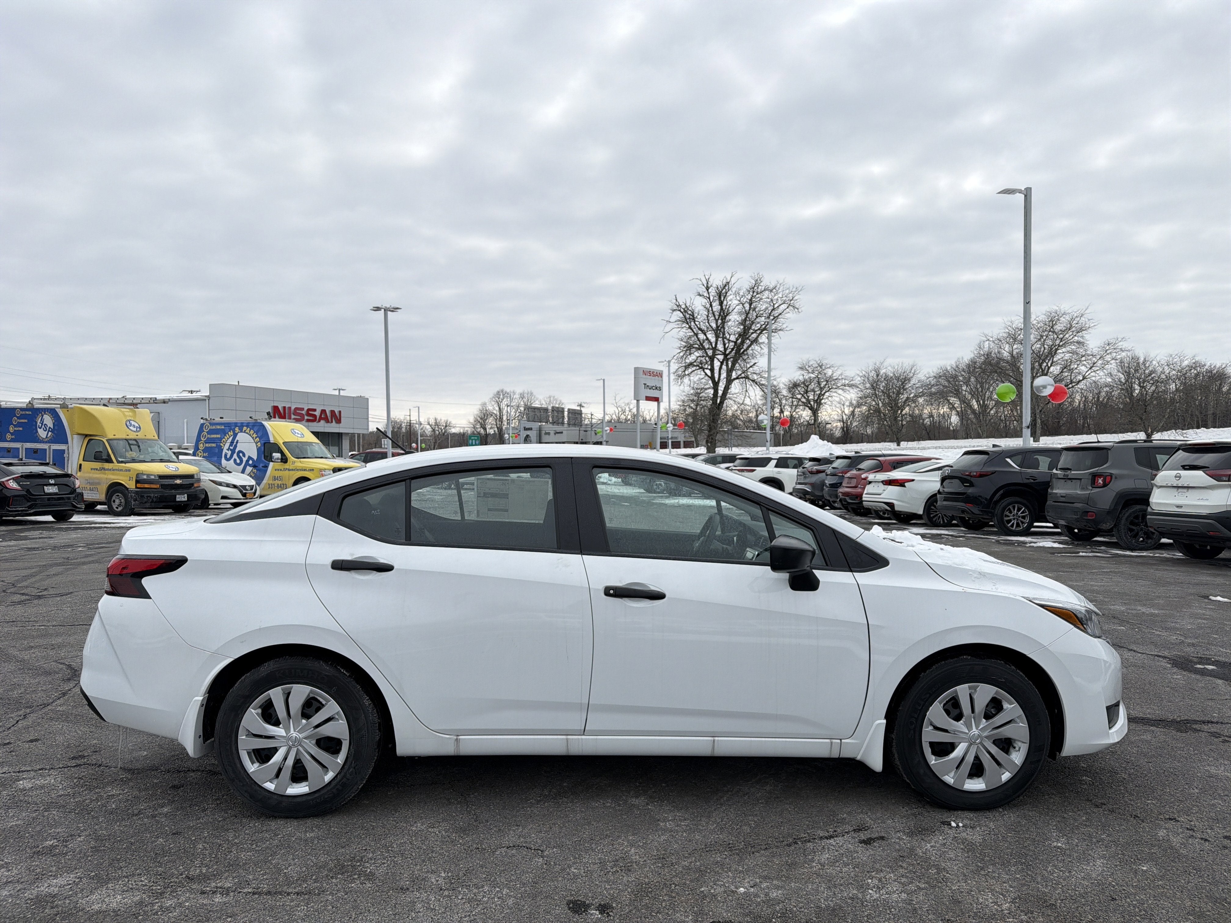 2025 Nissan Versa 1.6 S