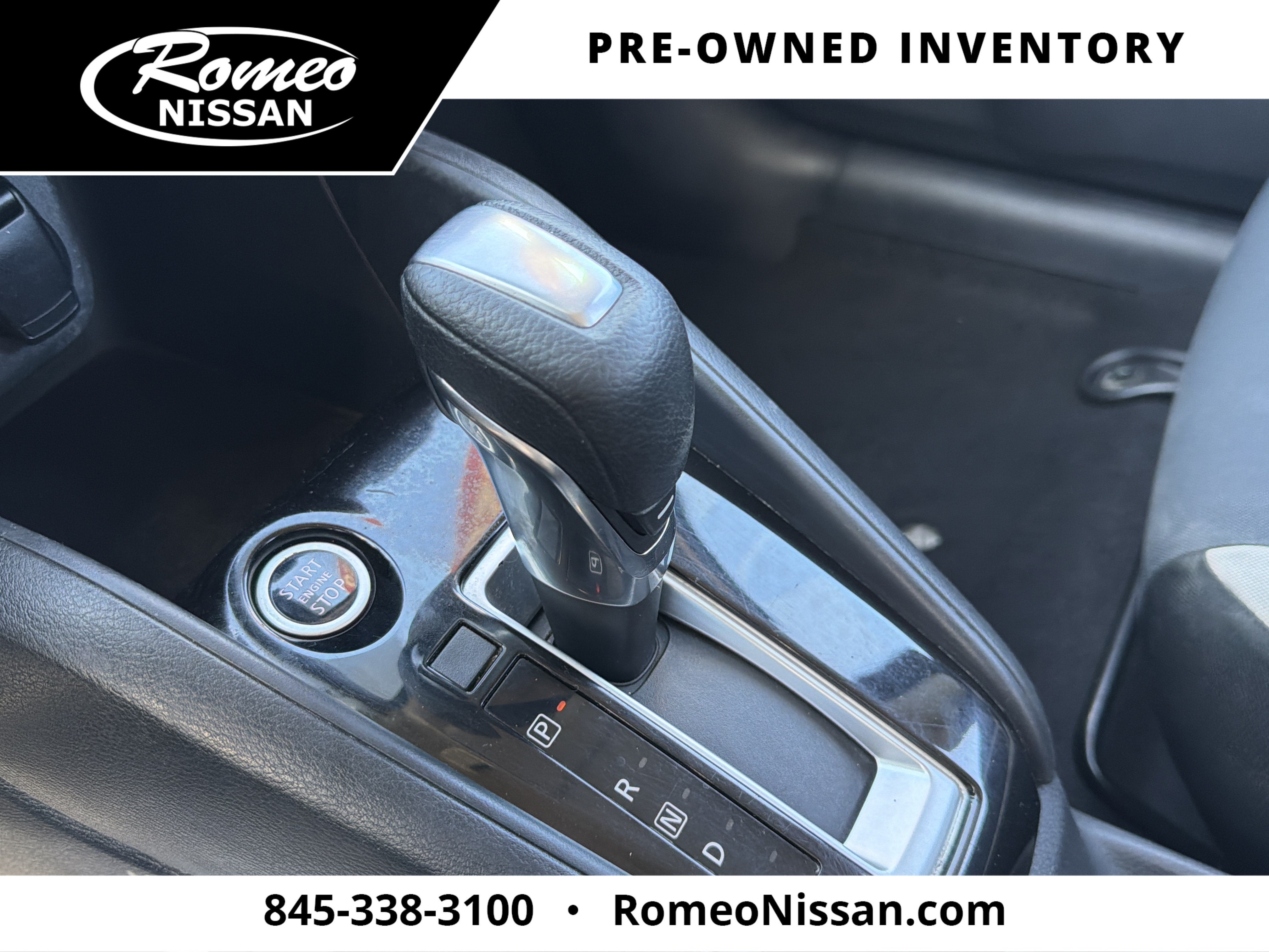 2020 Nissan Versa 1.6 SV