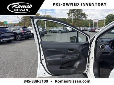 2024 Nissan Versa 1.6 SV